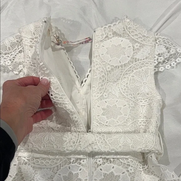 NWT Marlow White Lace Formal Kids Dress size 2/3 years - Picture 9 of 12